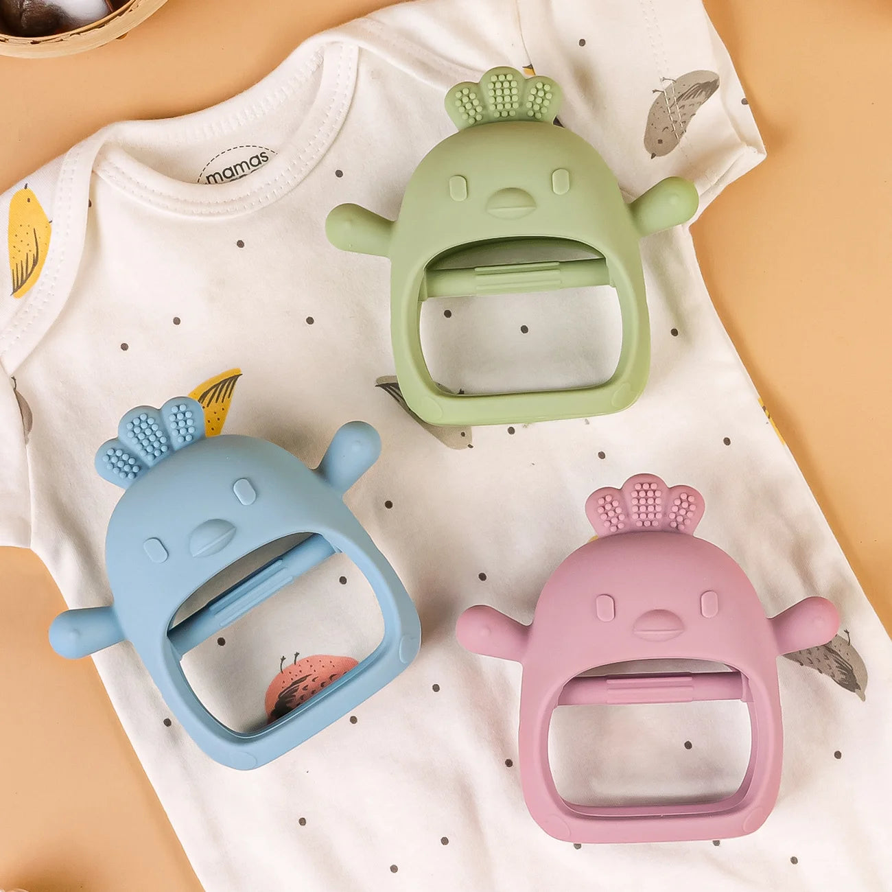 Peachy Peep™ Teether Chick Glove